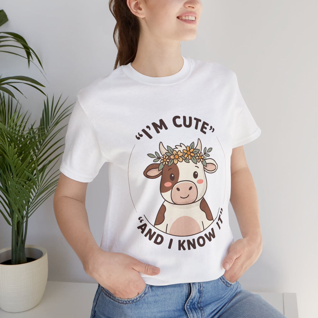 I'm Cute And I Know It Tee | Cozy Phrase-Led Watch Party Shirt