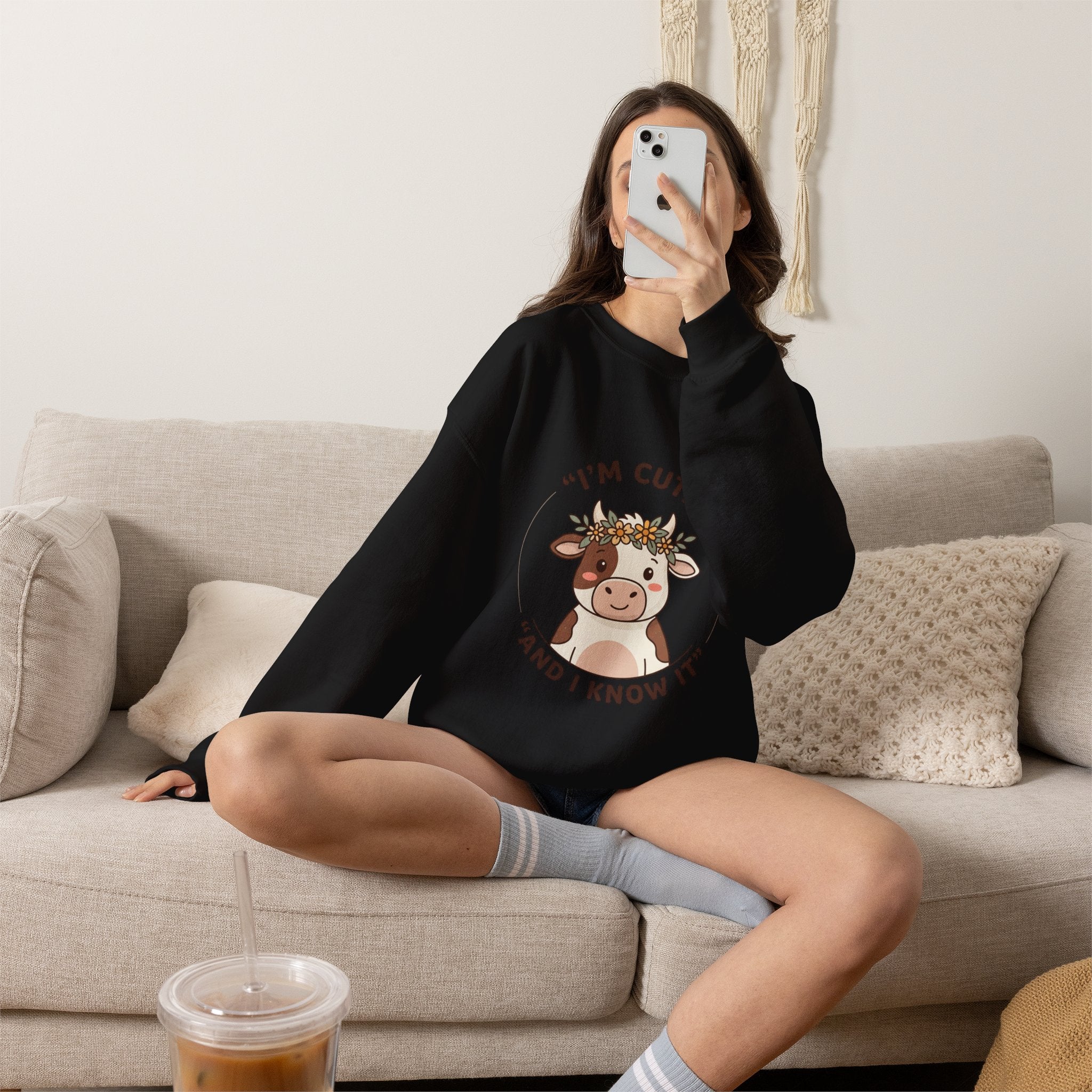 Sweatshirt Vache Mignonne | Vêtement Cozy Watch Party
