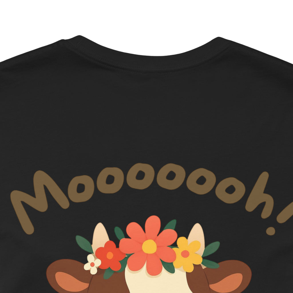 I'm Cute And I Know It Tee | Cozy Phrase-Led Watch Party Shirt